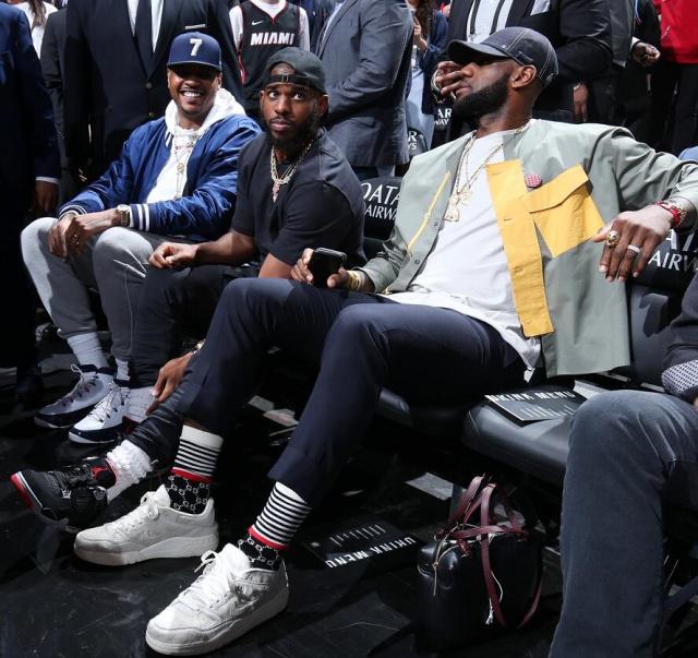 查理-亚当：麦克托米奈的精彩倒钩足以比肩齐达内的天外飞仙（查理·亚当：麦克托米奈这记倒钩可与齐达内的“天外飞仙”相媲美）