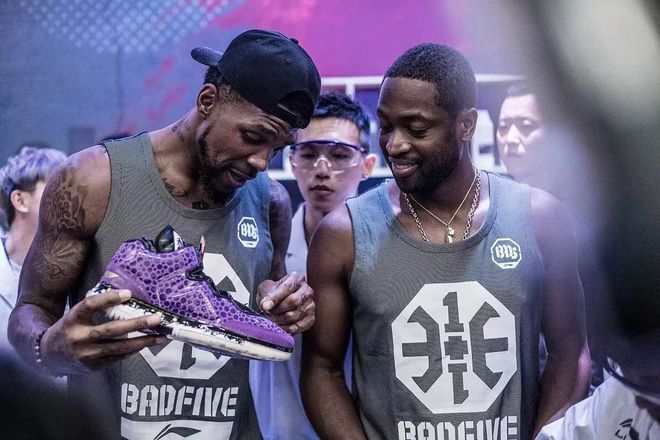 埃贝尔：穆西亚拉12月能参加合练；阿方索渴望复出但不能着急（埃贝尔：穆西亚拉预计12月随队合练，阿方索盼复出但需谨慎）