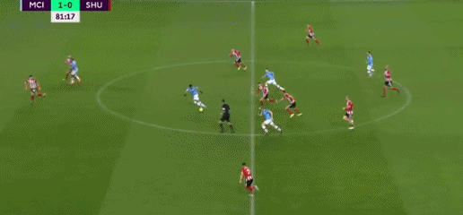 世体：内马尔一次支撑失误后接受处理，问题不大但引发了担忧