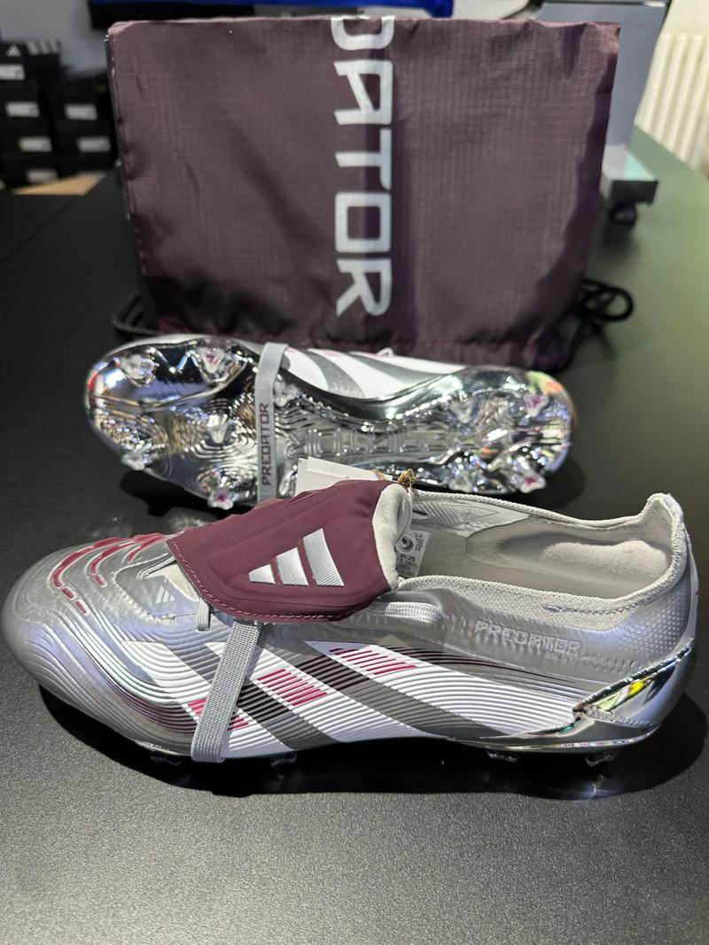 足球国足将派出强阵出战下一场赛事（国足下场比赛将以最强阵容迎战）