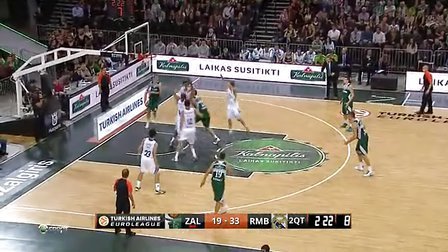 国脚赛季最佳表现，媒体称赞（媒体盛赞国脚赛季巅峰发挥）