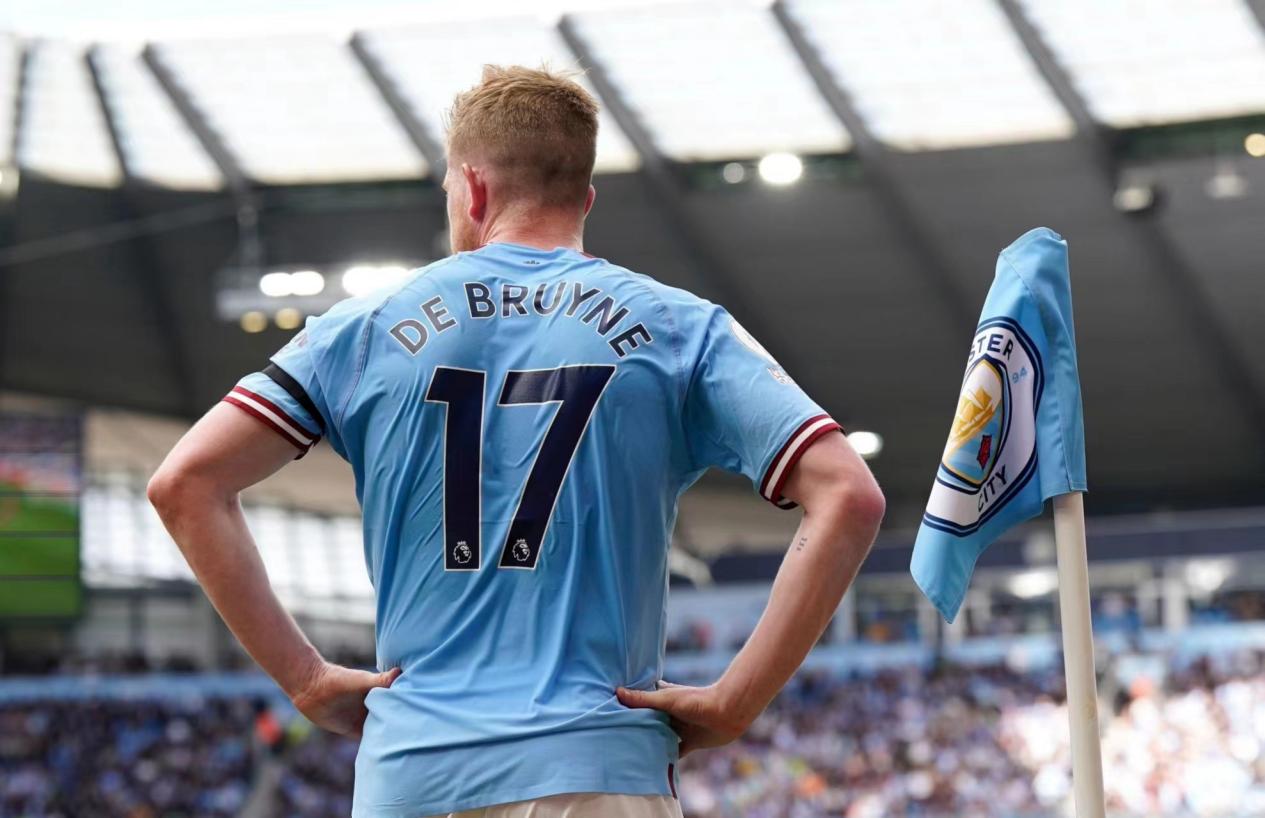 陈威神勇扑救助上海海港避免惨败