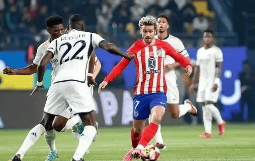 足球国足助教透露球队新目标：冲击小组第一（国足助教披露球队新目标：剑指小组头名）